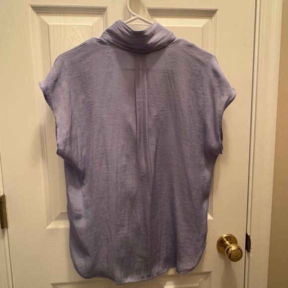 Nine West Button-Down Blouse – Size S, Light Blue, Cap Sleeves, Flowy Fit - Picture 2 of 9